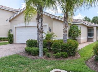 10571 Carolina Willow Dr, Fort Myers, FL 33913