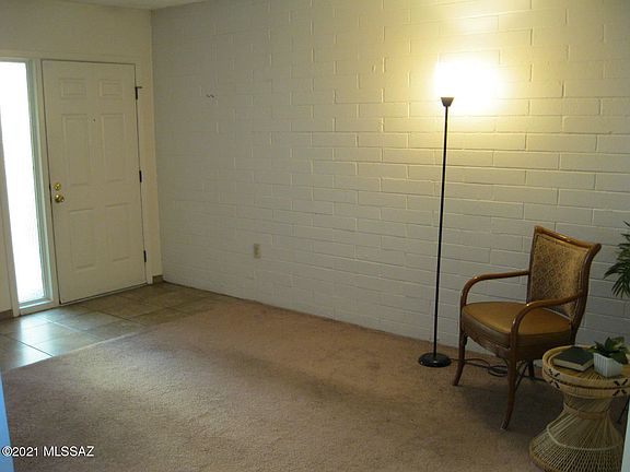 3rd image of 1073 S Calle De Las Casitas