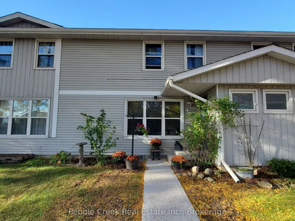 30 Saint Charles Pl #30, Huron East, ON N0M 1L0