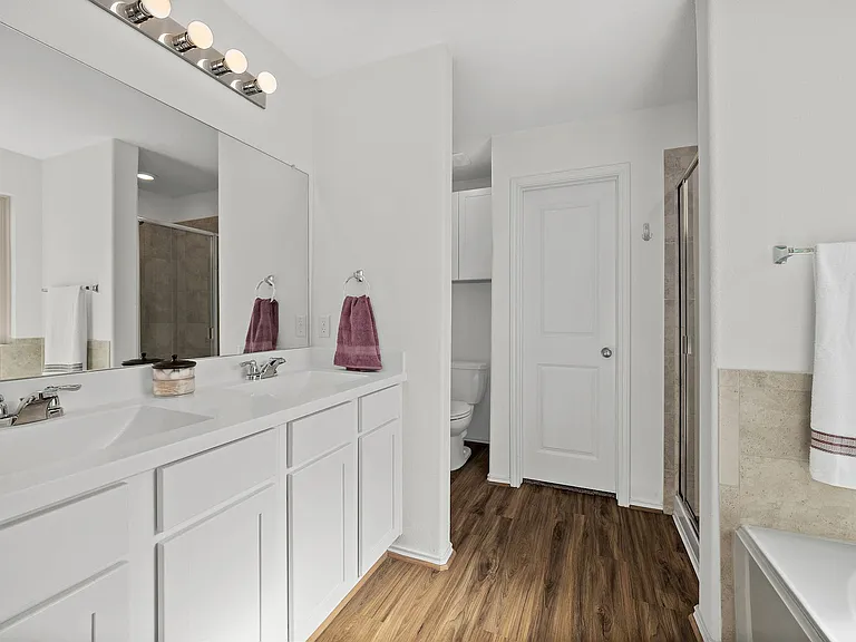 1232 Matt Ln — Photo 17