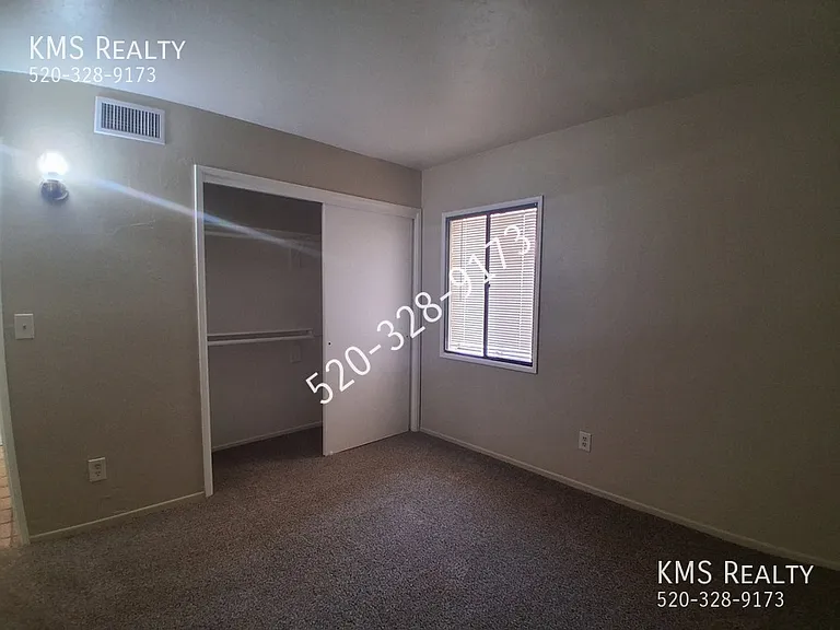 13501 N Lon Adams Rd #1 — Photo 14