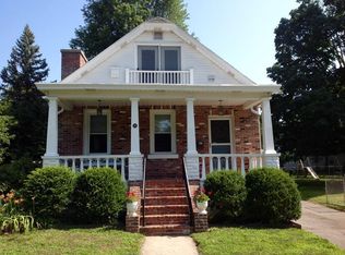 20 Elm Ave, Longmeadow, MA 01106