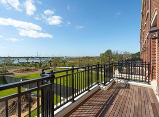 376 Broad St, Charleston, SC 29401