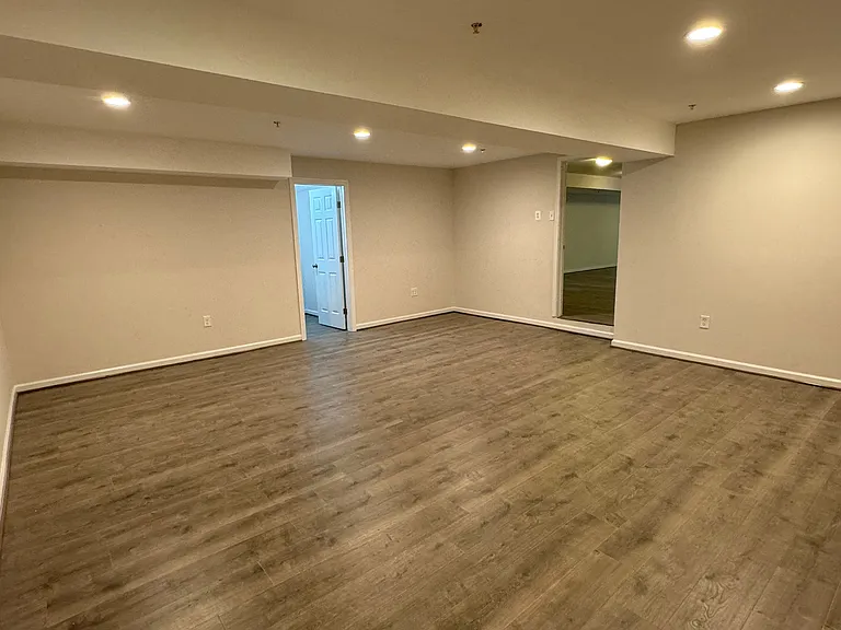 11914 Mary Catherine Dr — Photo 29