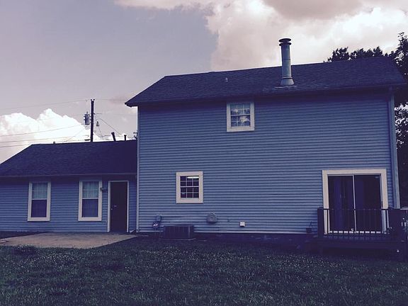 Patio, deck & fenced yard