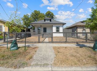 1123 Hays St, San Antonio, TX 78202
