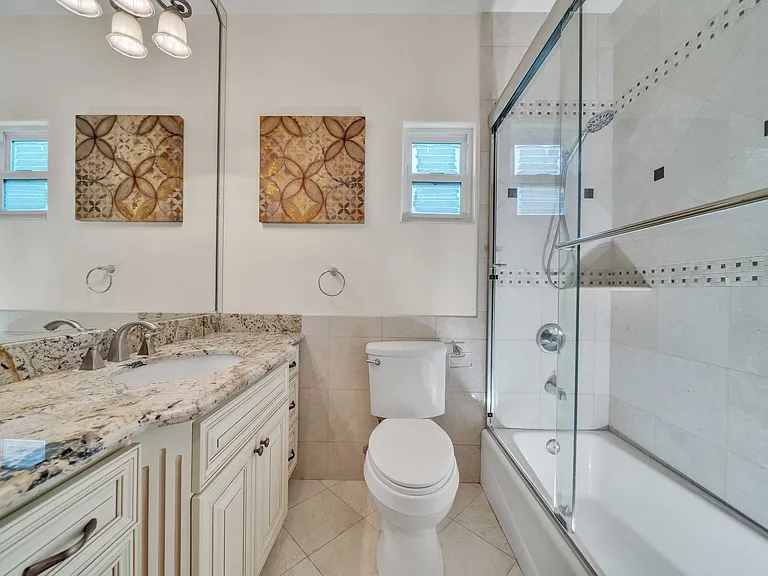 137 W Winnie Way — Photo 62