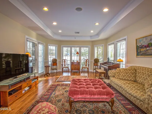 4 Woods Ln Unit 4, Lenox, MA 01240