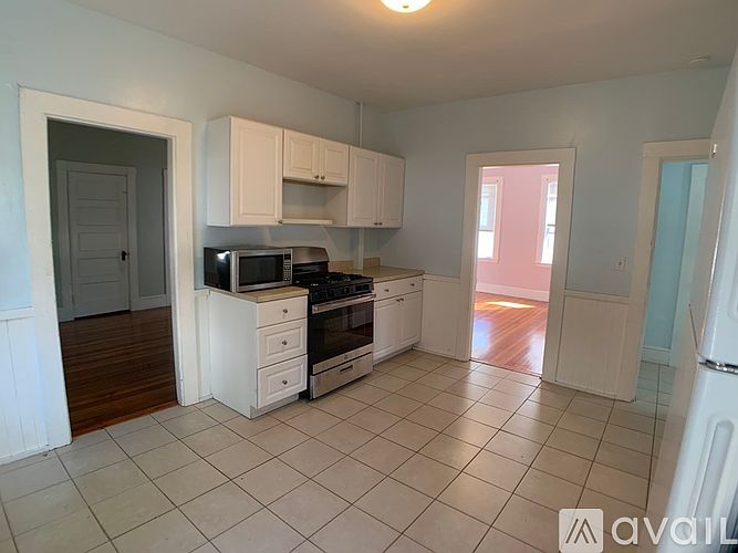 1st image of 59 Albertina St #1