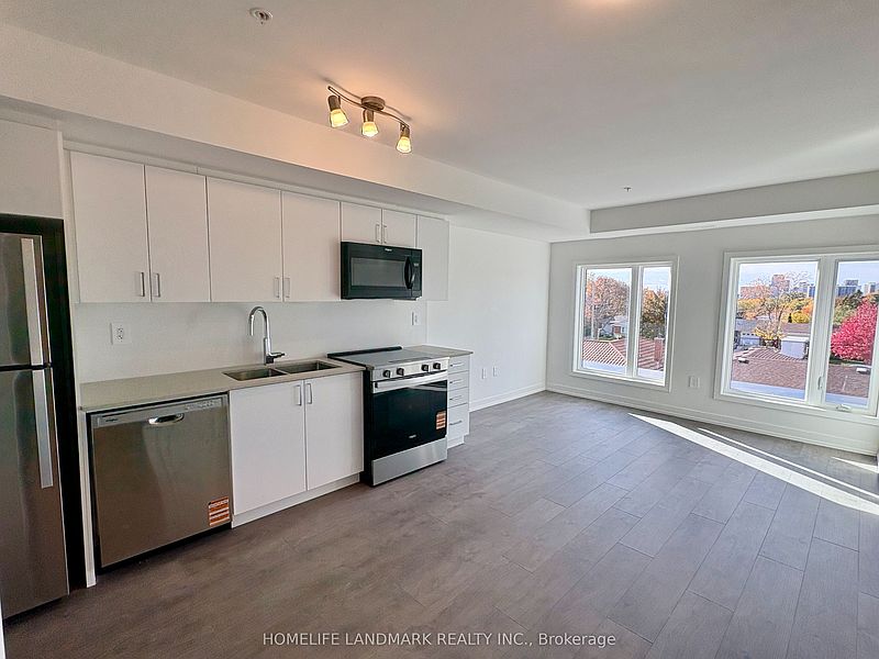 Toronto Townhouse for rent - 2 Bedrooms — photo 2