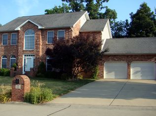 33 Rhineland Pl, Millstadt, IL 62260