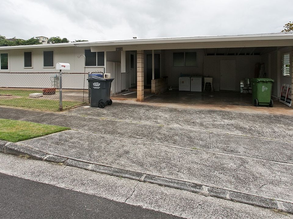1st image of 1563 Onipaa St