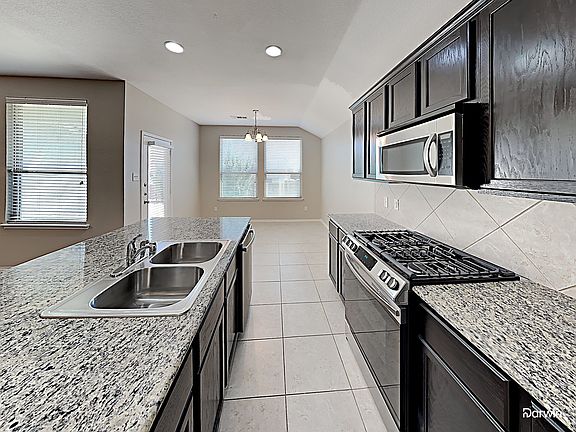 2nd image of 9344 Comanche Ridge Dr