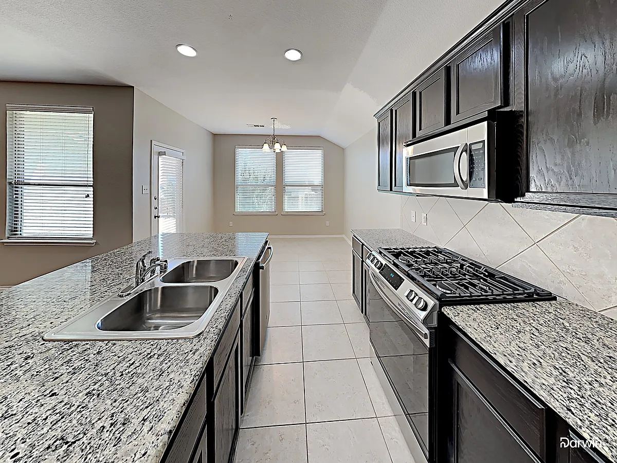 Building Photo - 9344 Comanche Ridge Dr