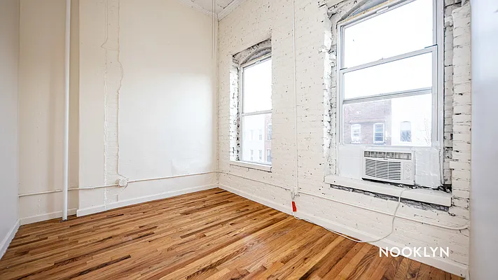 Rented by Nooklyn NYC LLC | media 34