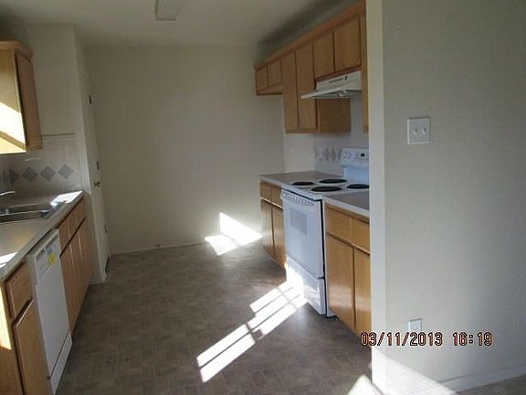 2nd image of 1314 Travis Cir