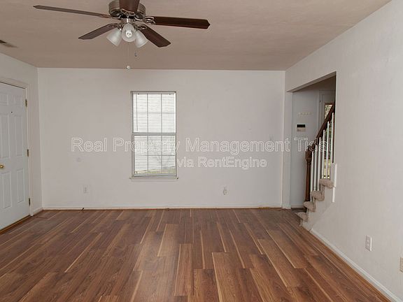5th image of 3940 Horse Run Gln
