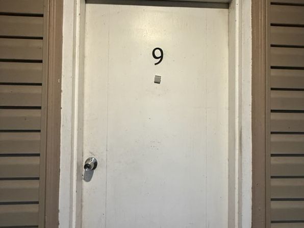 211 Elm St #9