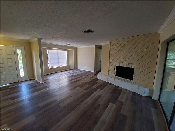 3rd image of 1211 SE 18th Ter