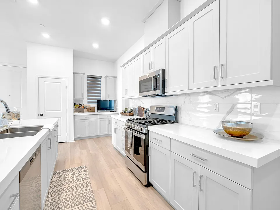 2027 Bluestone Cir #0