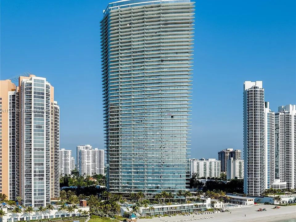 18975 Collins Ave #5102