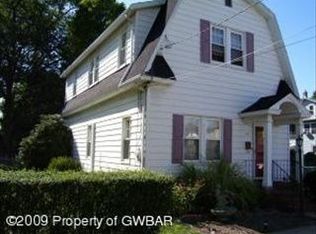 15 Meyers St, Forty Fort, PA 18704