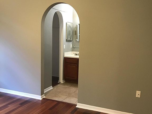 4th image of 1548 Slash Pine Ct