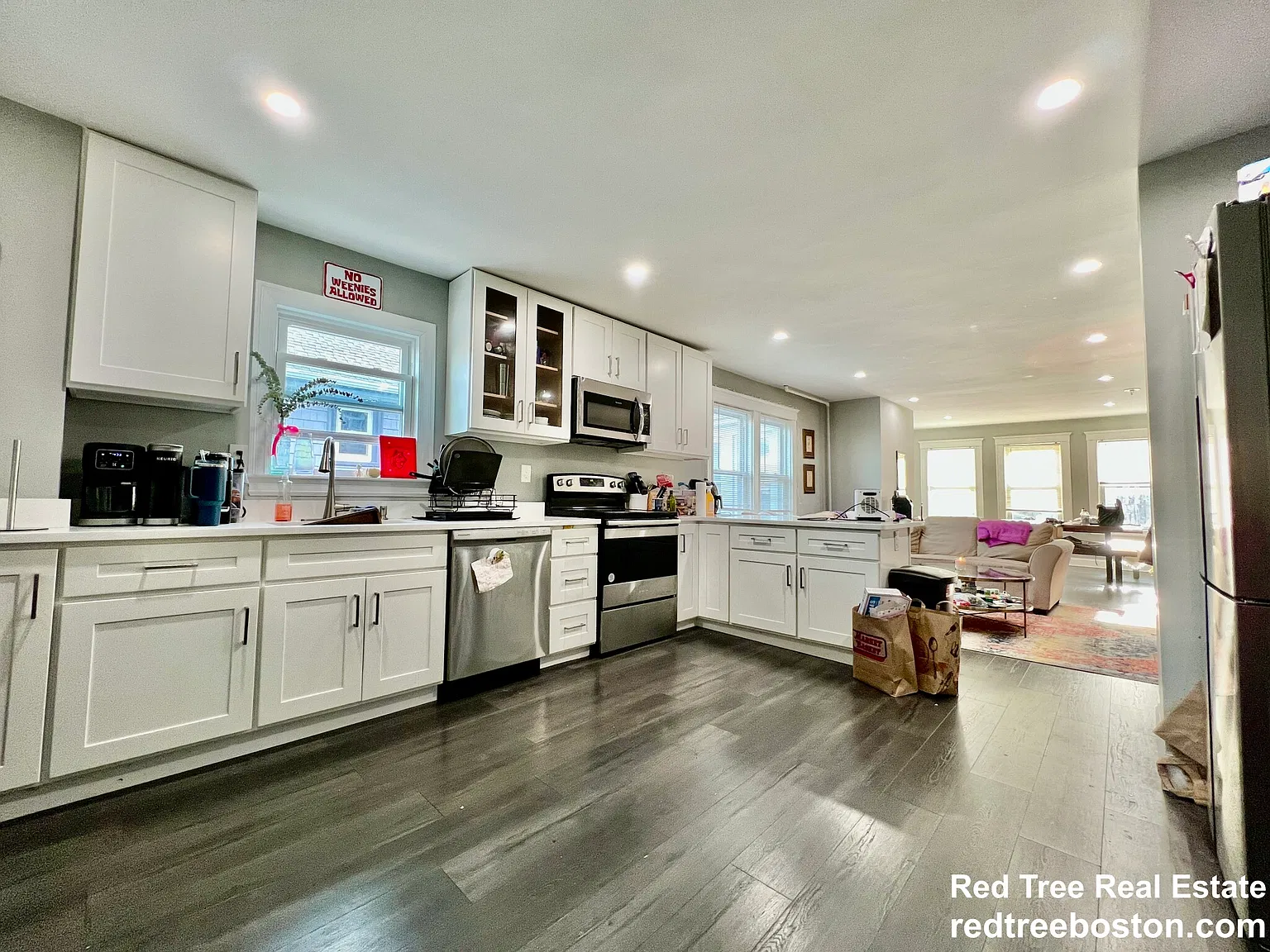 6 bed, 1700 sqft, $8,800 — Photo 2