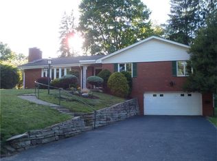 2630 Cedarvue Dr, Pittsburgh, PA 15241