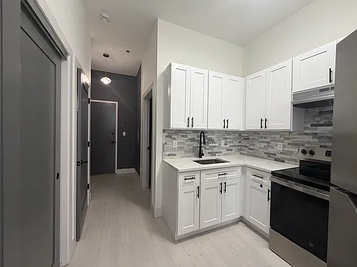 83 Scovill St #1 Photo 1