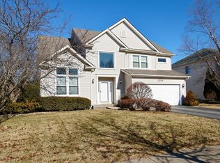 2039 Engle Rd, Naperville, IL 60564