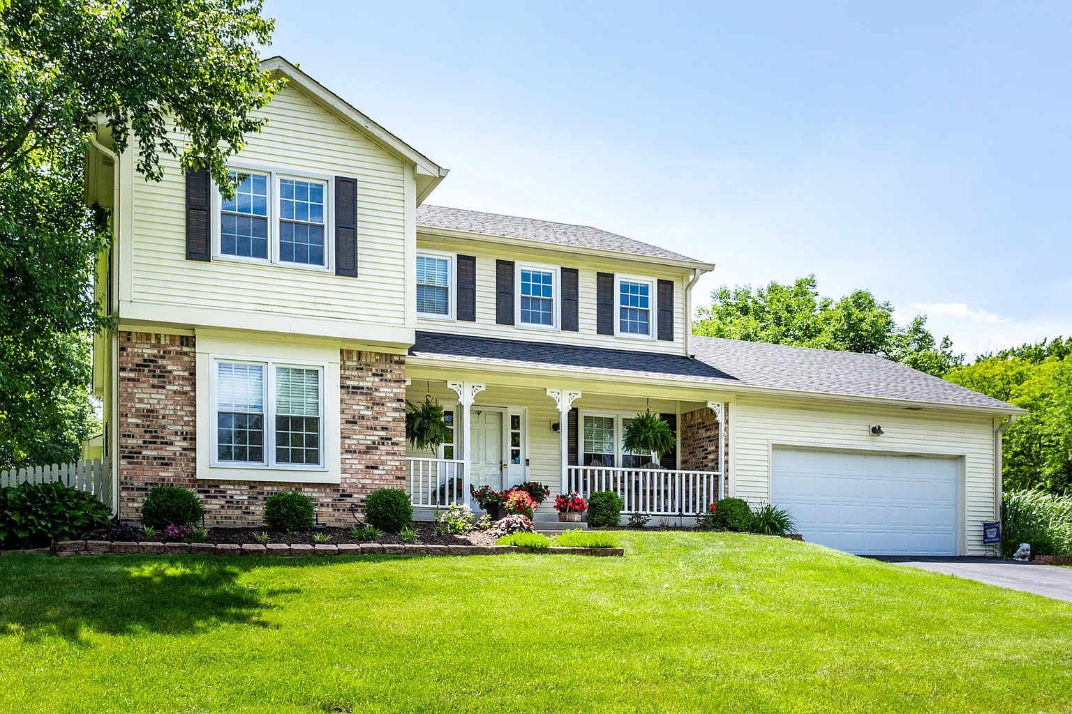 8031 Tanager Ln photo 1