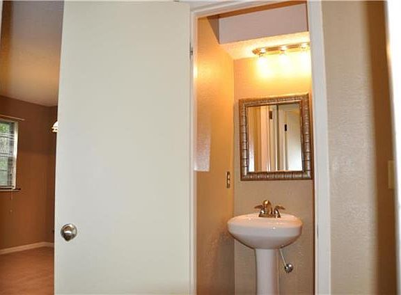 Main Floor Half Bath