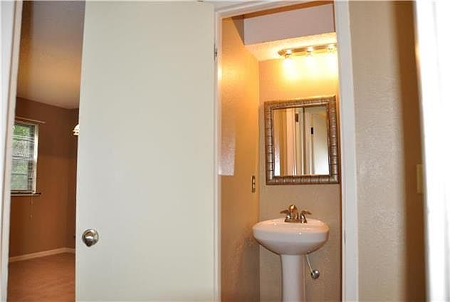 Main Floor Half Bath