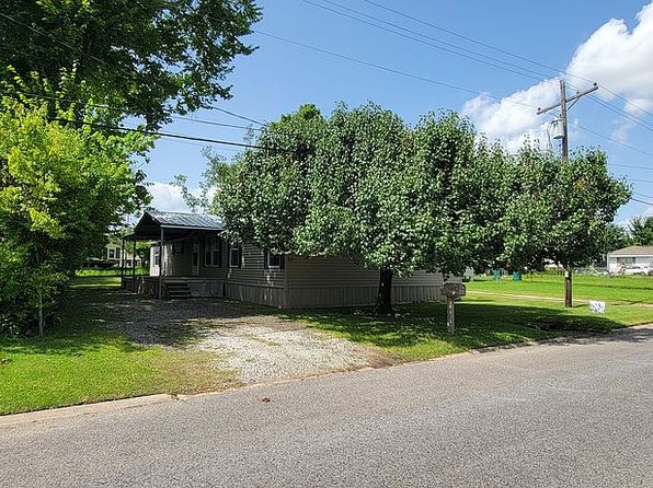 811 Bee Tree St
