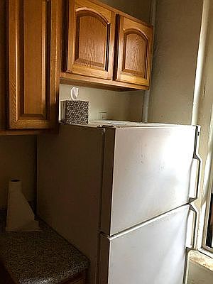 3rd image of 916 Carroll St #4G