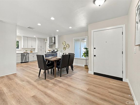 5th image of 1701 Martello St