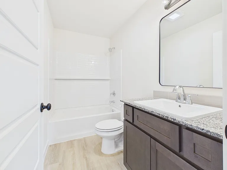 8911 Hockley St — Photo 14