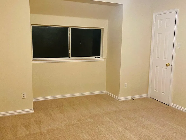 411 Mainsail Dr — Photo 15
