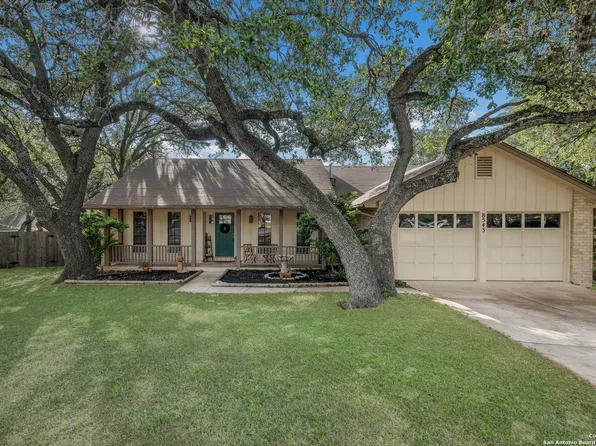 8543 CHIMNEYHILL ST, San Antonio, TX 78254