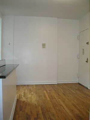 Rented by Tower Brokerage | media 41