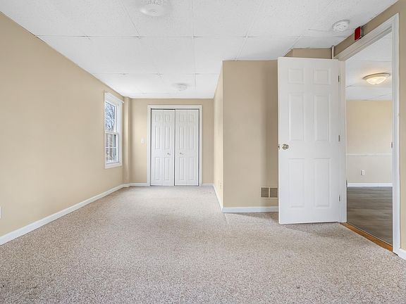 4th image of 111 Saint Paul St