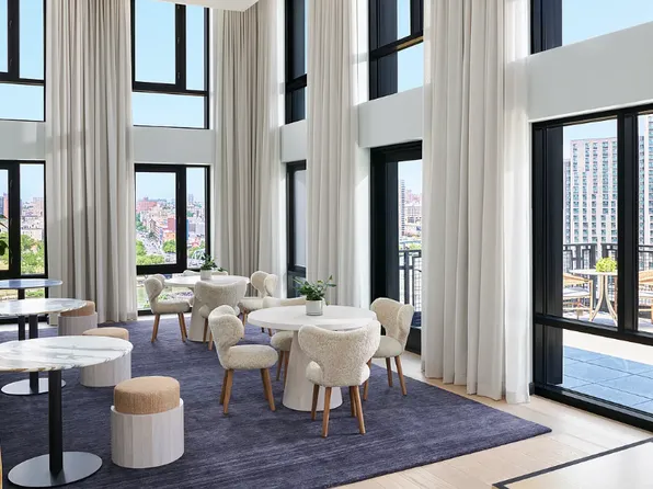 445 Gerard Avenue image 9 of 19