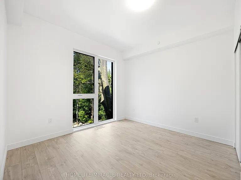 174 Clonmore Dr #9 — Photo 28