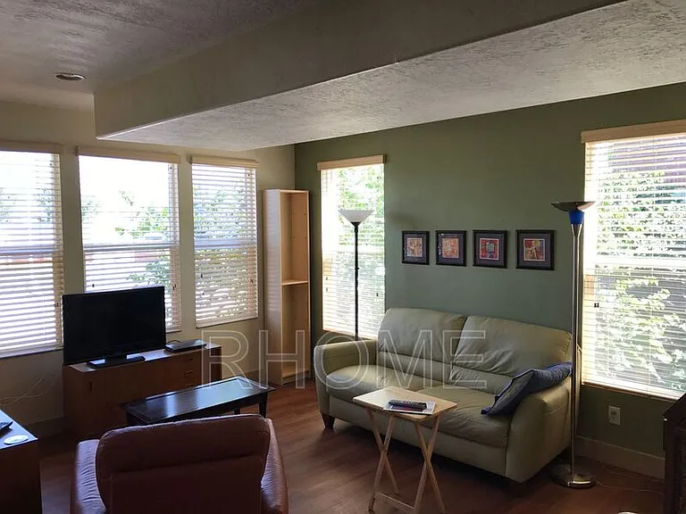 3701 S Balmossie Ln — Photo 2