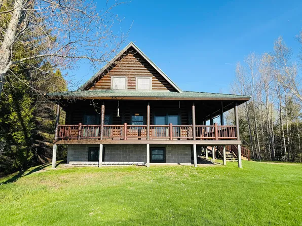 5695 Scenic Dr, Sault Sainte Marie, MI 49783