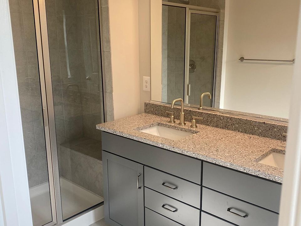 2nd image of 154 Whitson Woods Pl