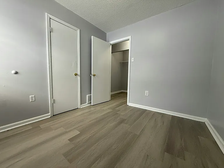 1156 Fields Rd — Photo 9