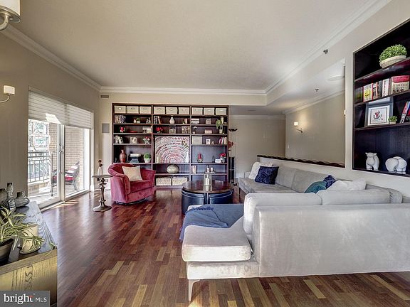 5th image of 4801 Hampden Ln APT 102