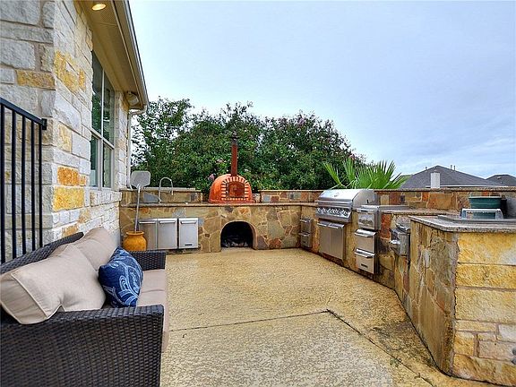 5th image of 4531 Cervinia Dr